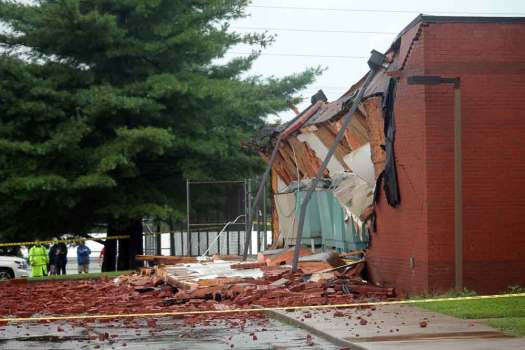 Winchester post office addition collapses Winchester Sun Winchester Sun