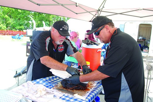 Elkhawg Smokers wins Holy Smokes BBQ Contest Winchester Sun
