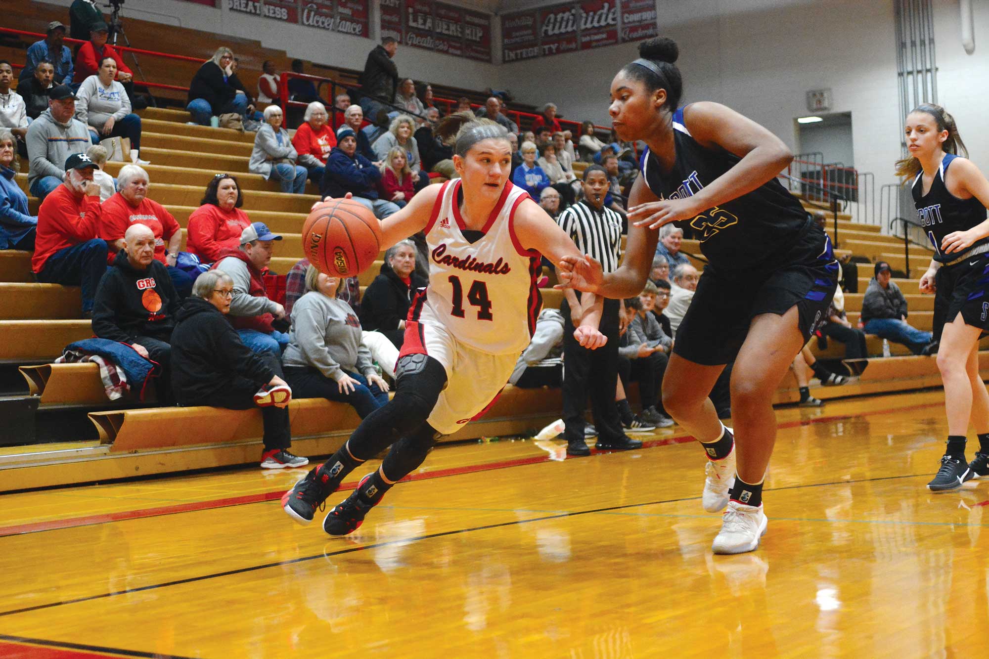 Lady Cardinals advance to semifinals of Queen of the Commonwealth